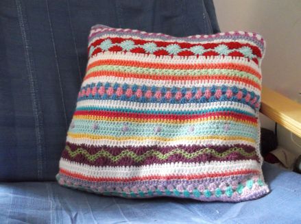 Completed Stripy Cushion.
